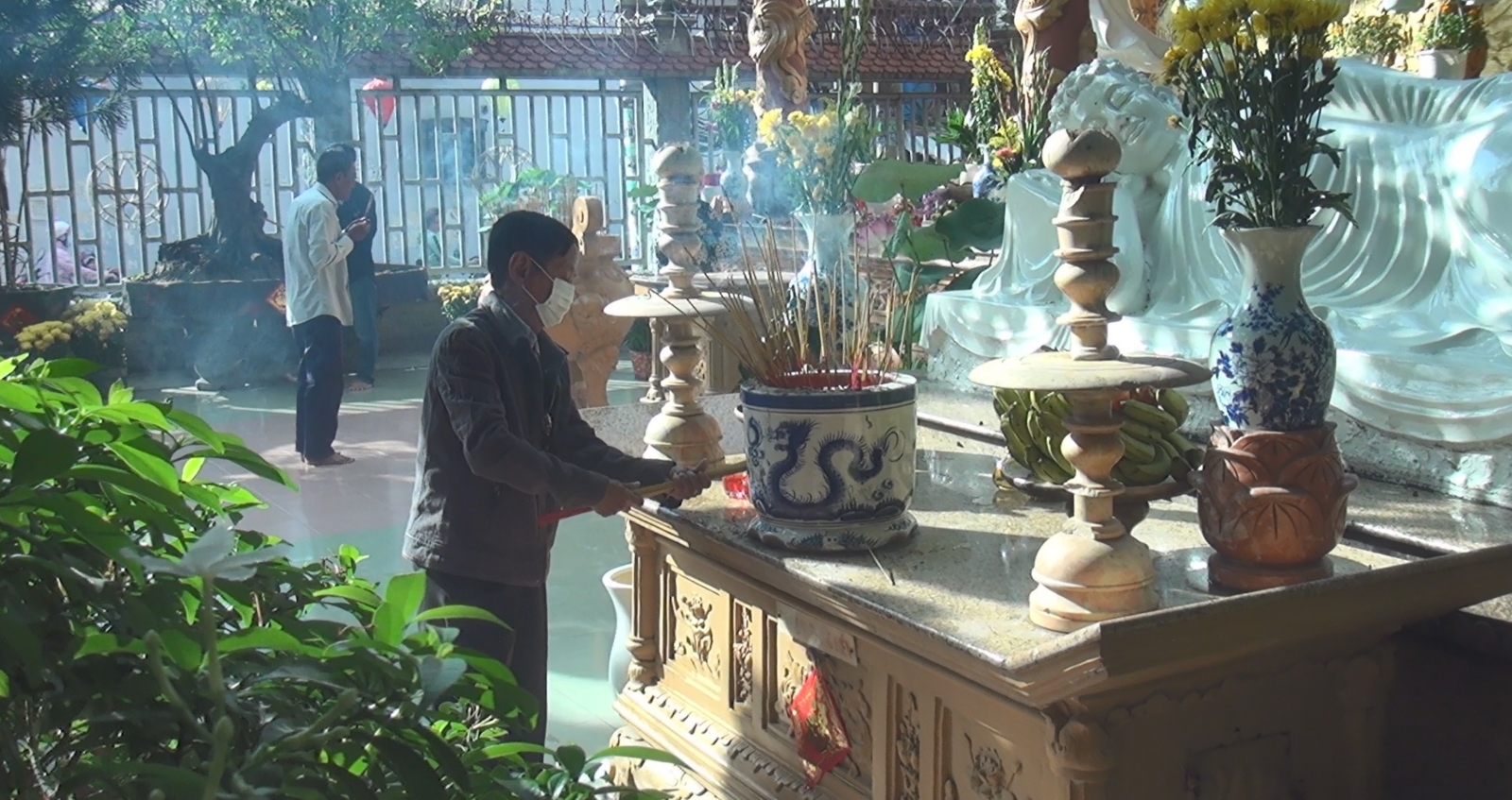 Video: Tịnh xá Lộc Uyển Phật tử về cúng rằm đầu năm